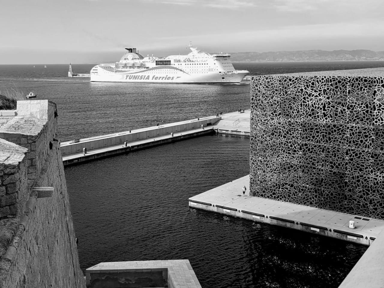 Vue Mer Plage Catalans Vieux Port Clim - 2 Chambres Marseille Ngoại thất bức ảnh